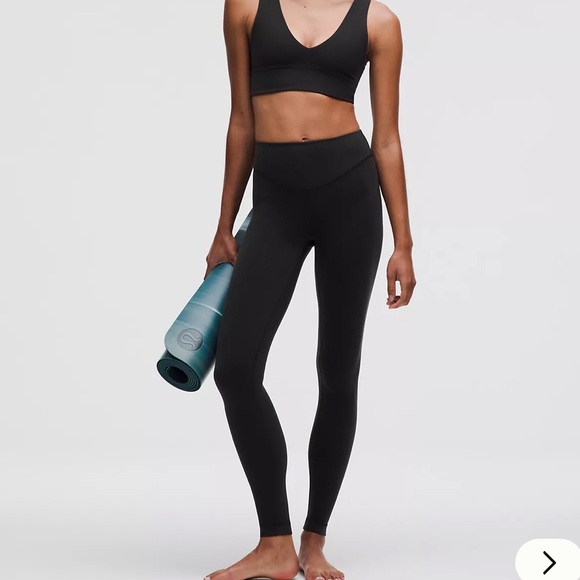 Lululemon Wonder Under Black, 8 - Picture 1 of 7